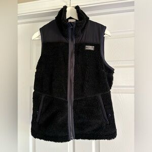 Women’s L.L. Bean Sherpa Fleece Vest Size Small